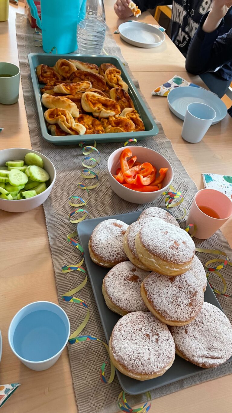 Instagram post from thomayerhof. This post is in position 3.