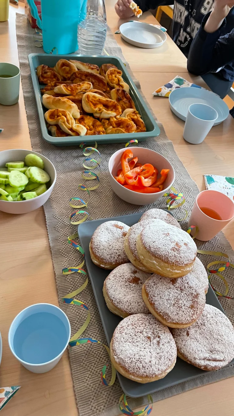 Instagram post from thomayerhof. This post is in position 6.